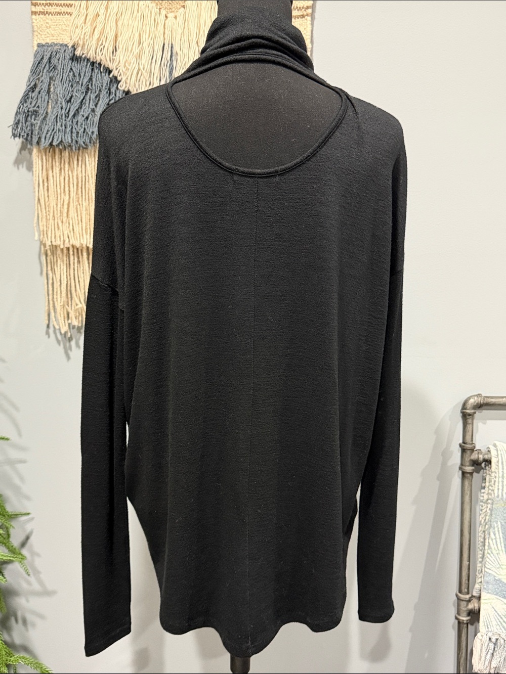 Rag & Bone Size Small Black Open Back Lightweight Turtleneck Sweater